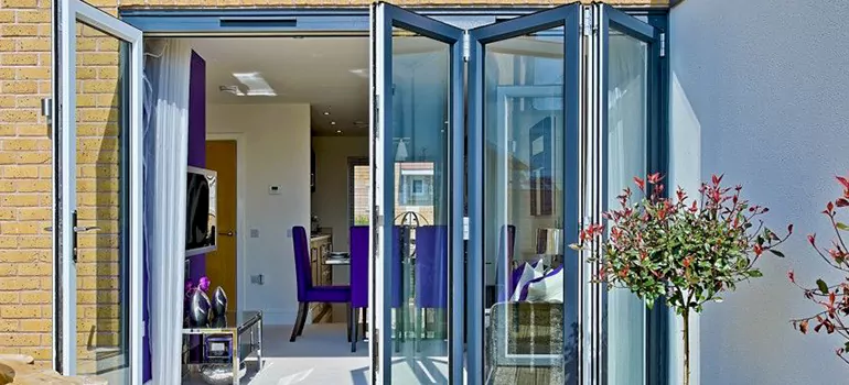 Commercial Door Glass Repair in Port Charlotte, FL